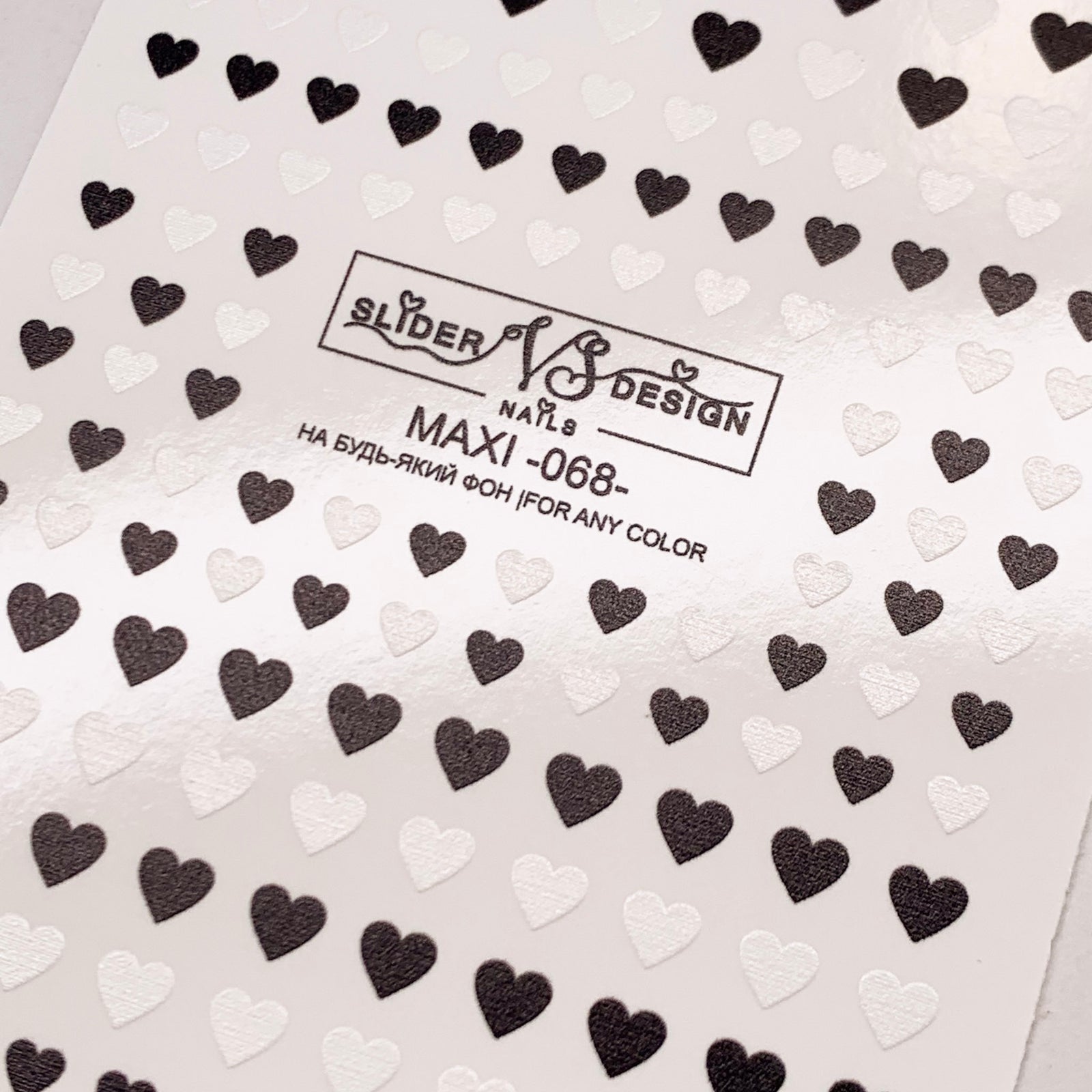 VS maxi 068 designs for nail sliders from the nail brand Miss Dolla