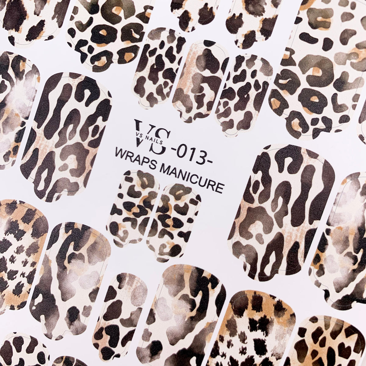 VS wraps manicure 013 from the top 5 nail brands in UK nail films.