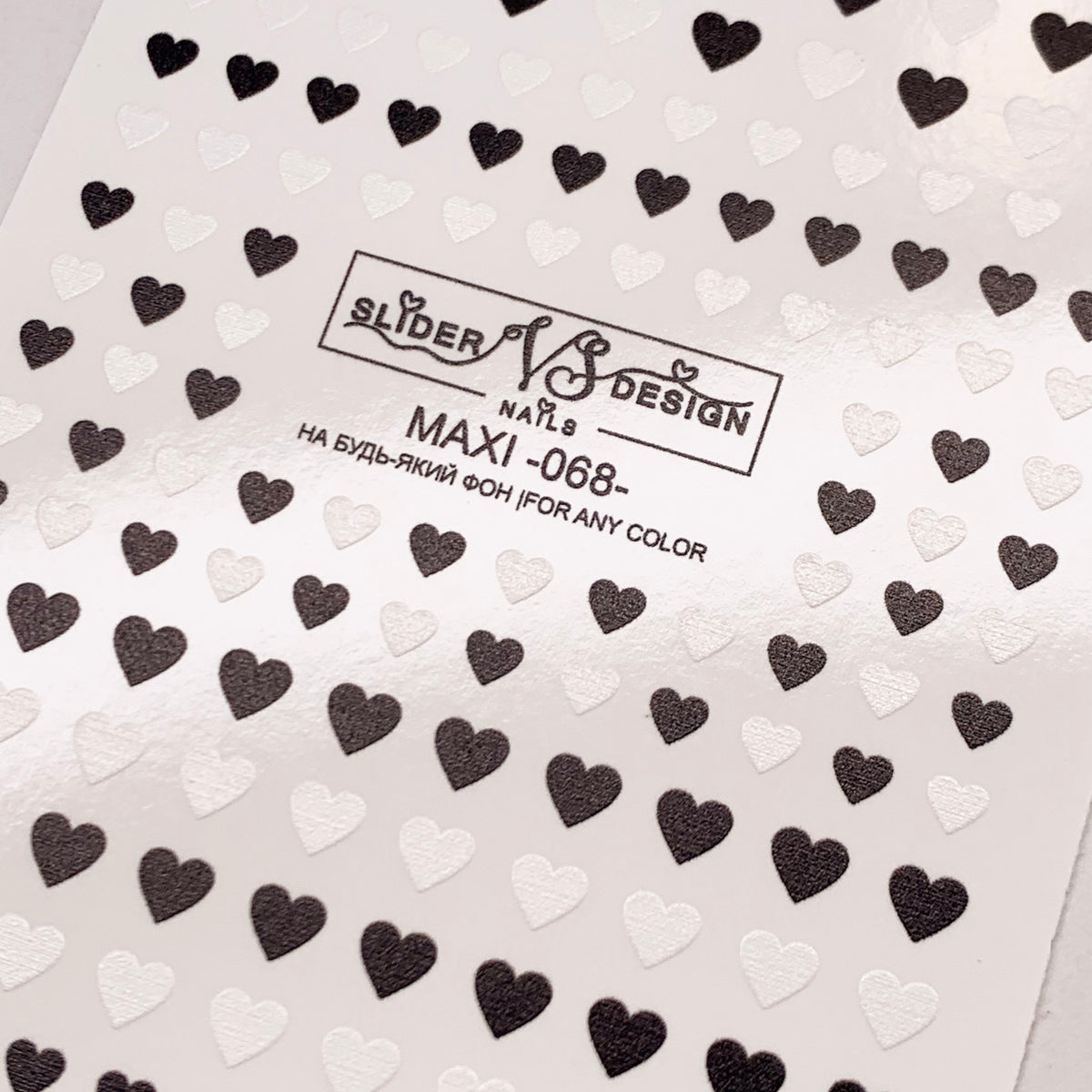 VS maxi 068 designs for nail sliders from the nail brand Miss Dolla