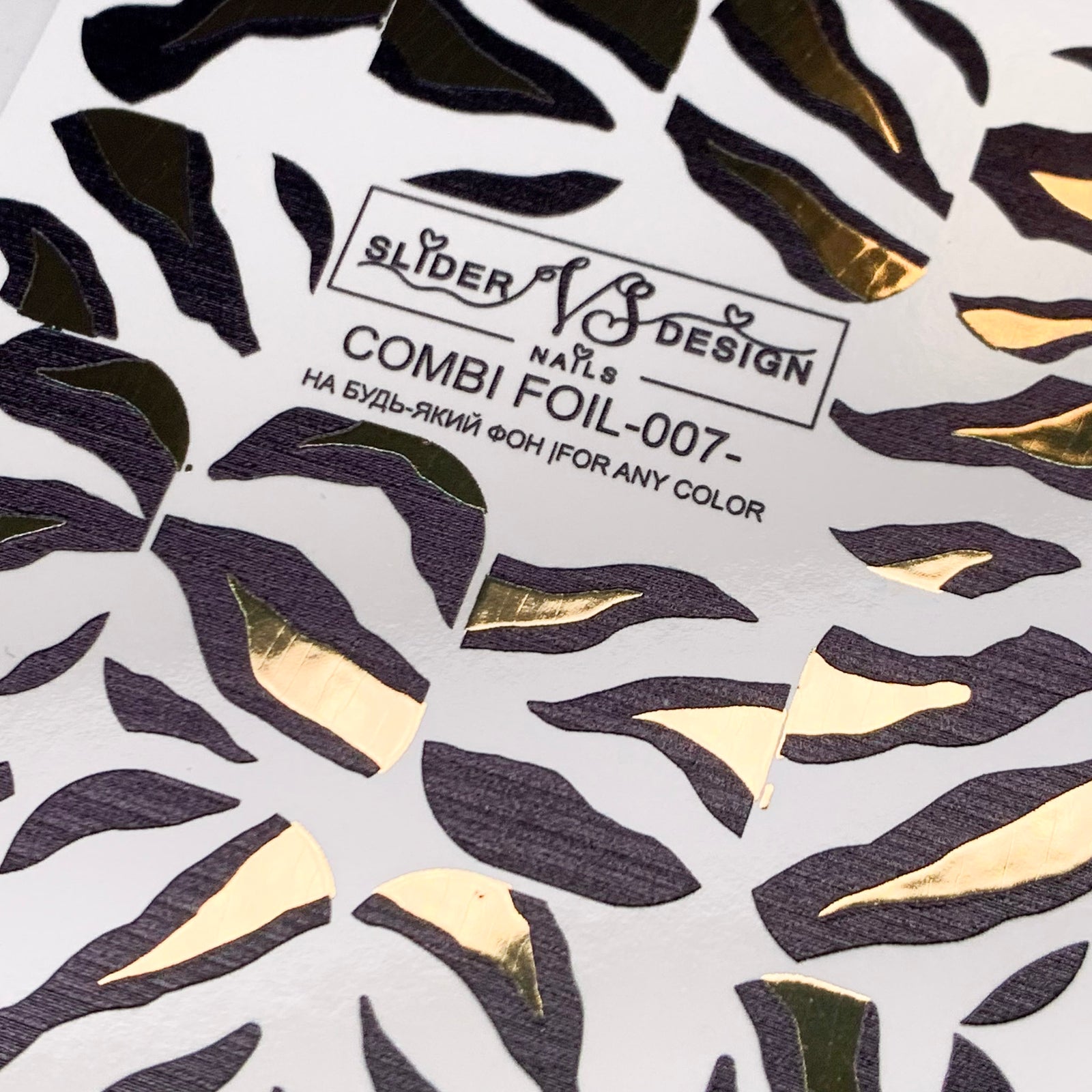 vs combi foil 007 is nice design with golden parts from UK best nail polish company miss dolla