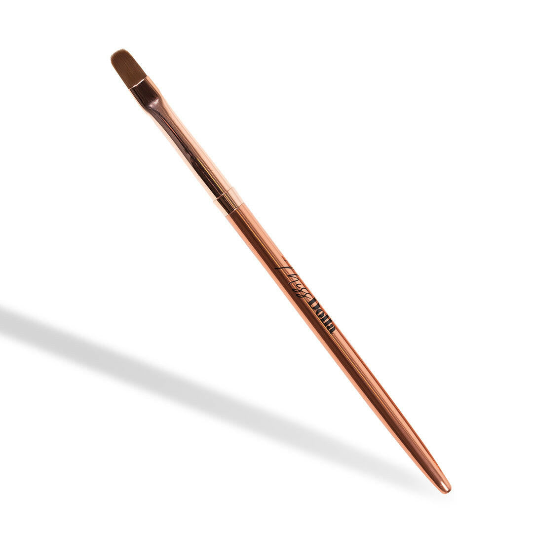 Extra large fine builder gel nail brush perfect for hard gel and acryl application and large gel nail art design and rubber base coat application and French lines and gel overlays